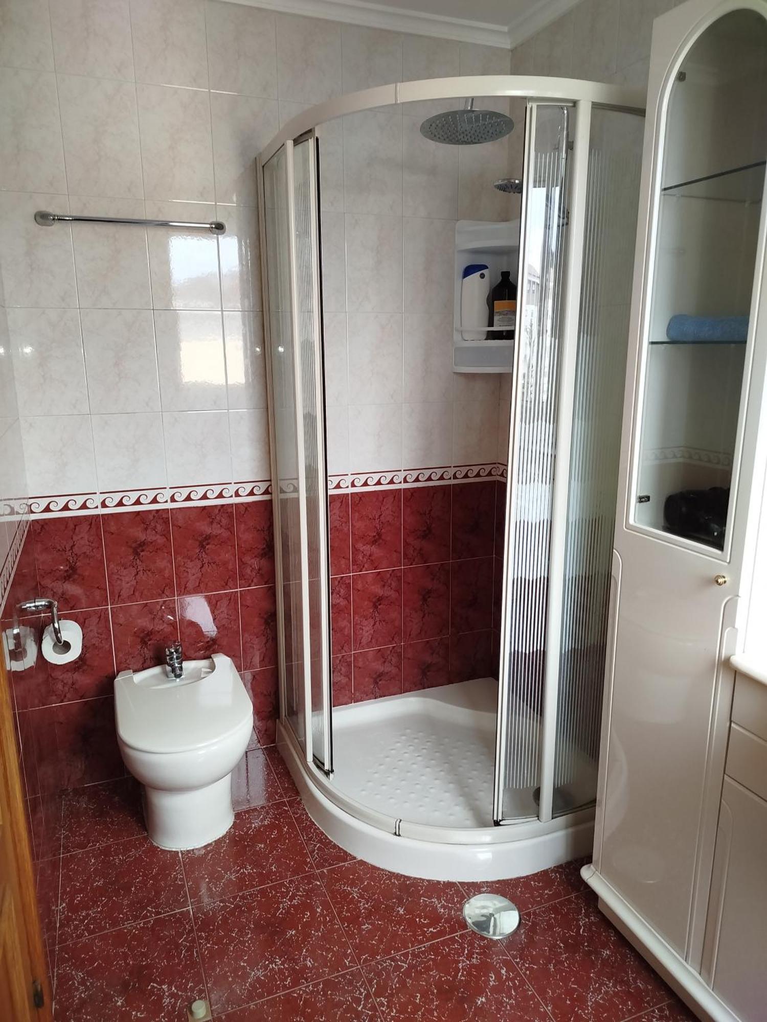 Alberto Astur Habitaciones Privadas Mas Cocina Compartida اوفيدو المظهر الخارجي الصورة